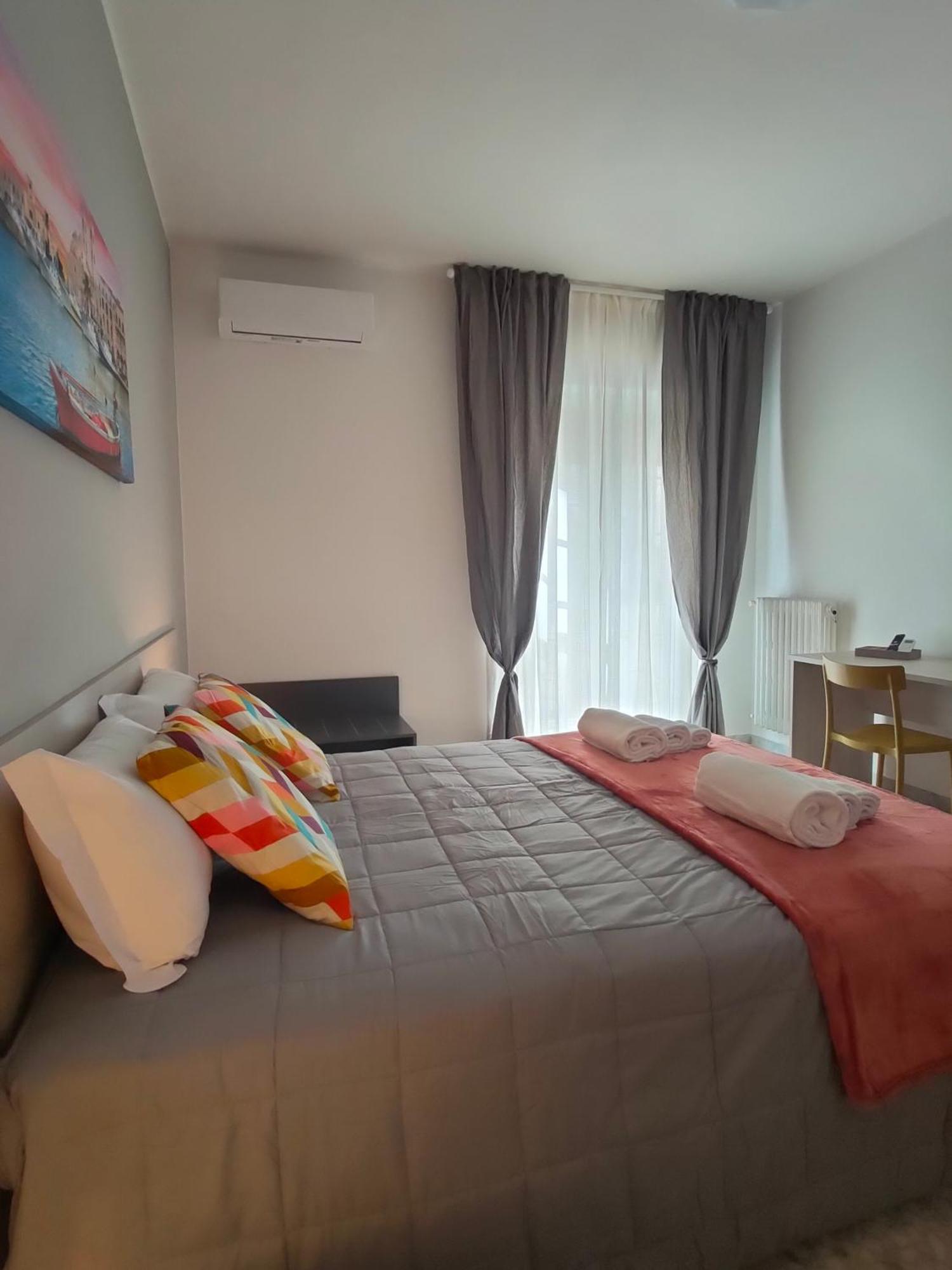 Ri.Mi. Rooms Бари Экстерьер фото